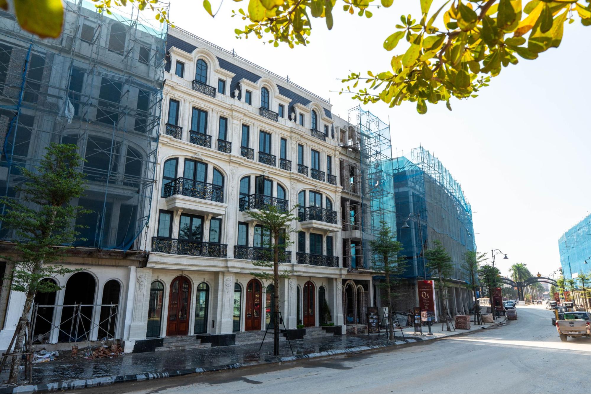 Vì sao dự án sắp bàn giao của Sunshine Group trên trục Tây Thăng Long hút dòng tiền đầu tư?