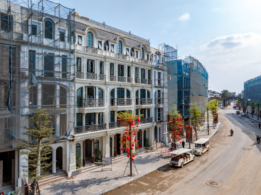 Một dự án nhà phố hàng hiệu của Sunshine Group đang tăng tốc “về đích”, giá chỉ từ 70 triệu/m² sàn